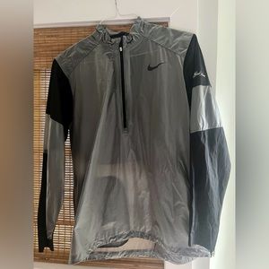 Nike Golf Sea Island Half-Zip Windbreaker